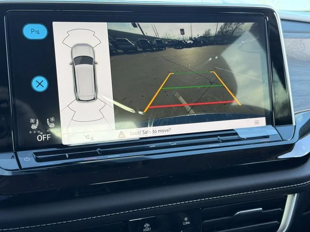 New 2026 White Volkswagen 2.0T SE w/Technology image 15
