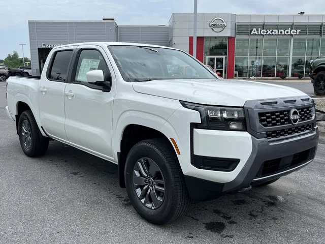 2026 Nissan Frontier Crew Cab SV
