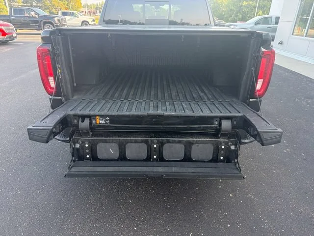 Used 2020 Onyx Black GMC Denali image 28