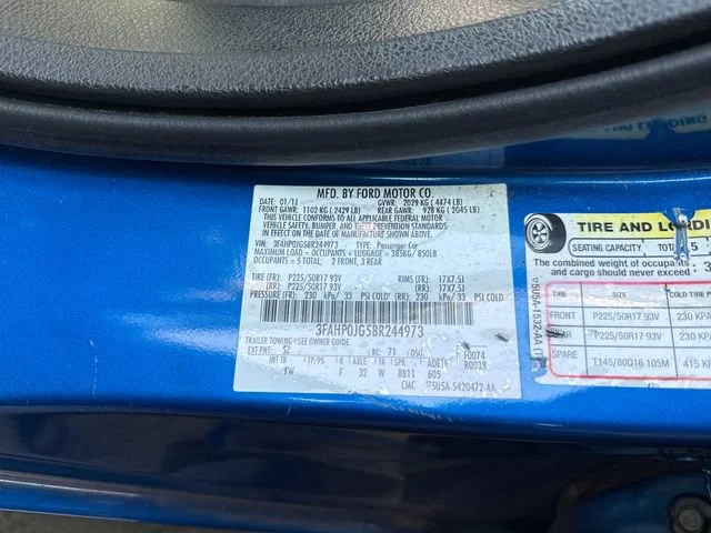 Used 2011 Blue Flame Metallic Ford SEL image 16