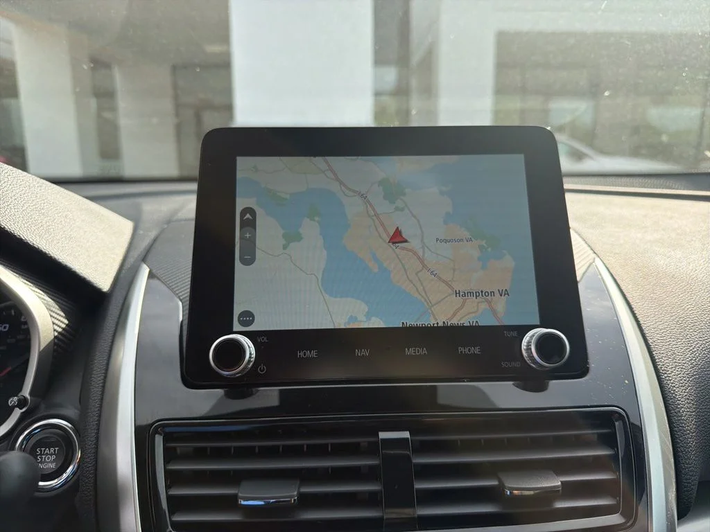 Used 2025 Blue Mitsubishi SE image 21