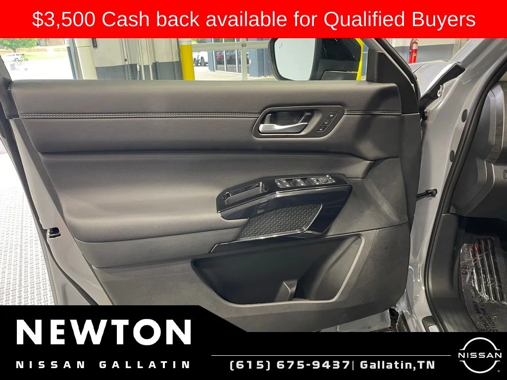 New 2026 Boulder Gray Pearl Nissan Platinum image 21