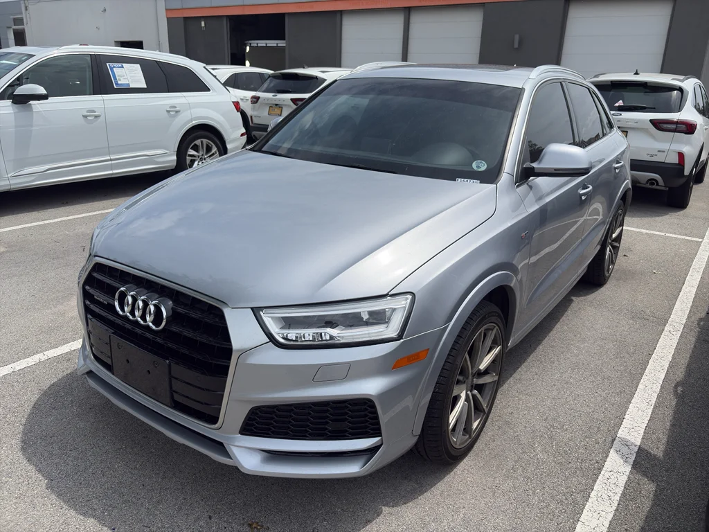 Used 2018 Florett Silver Metallic Audi Premium Plus image 2