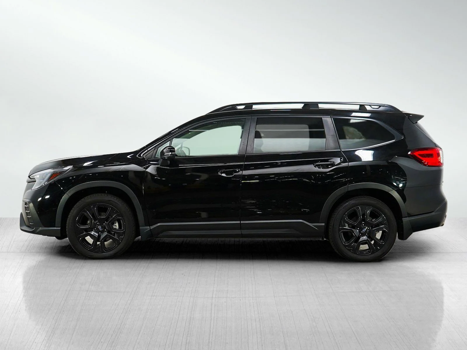 Used 2023 Subaru Ascent Onyx Edition Limited with VIN 4S4WMAKD6P3403585 for sale in Burnsville, Minnesota