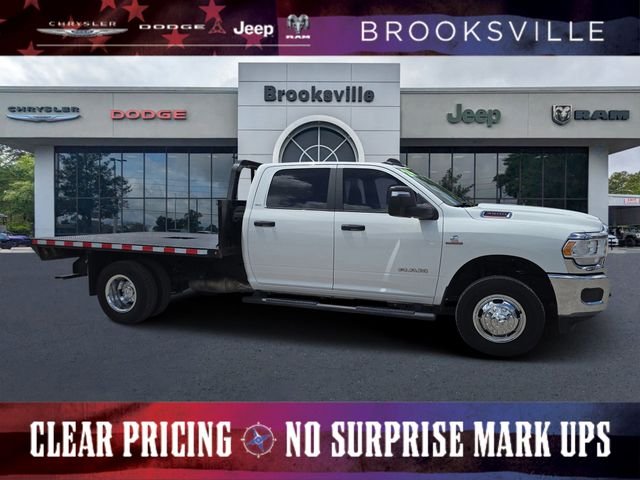 2024 RAM 3500 SLT 4X4 Crew Cab's photo