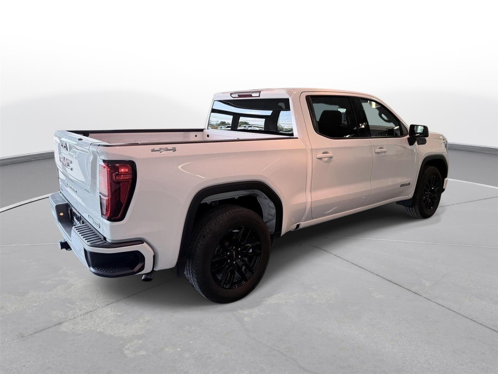 Used 2023 Summit White GMC Elevation image 10