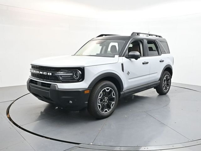 New 2026 Space White Metallic Ford Outer Banks® image 3
