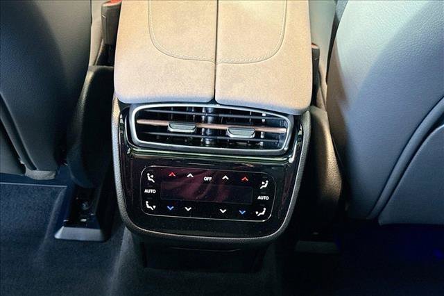 New 2026 MANUFAKTUR Alpine Grey Mercedes-Benz EQS 400 image 52