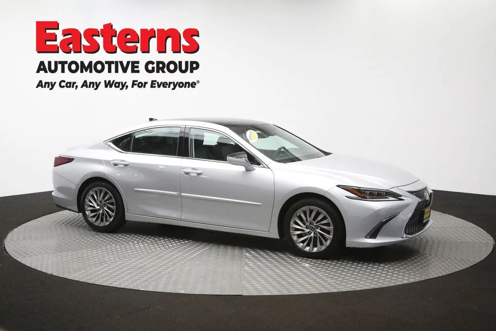 Used 2019 Silver Lexus 350 Ultra Luxury image 50