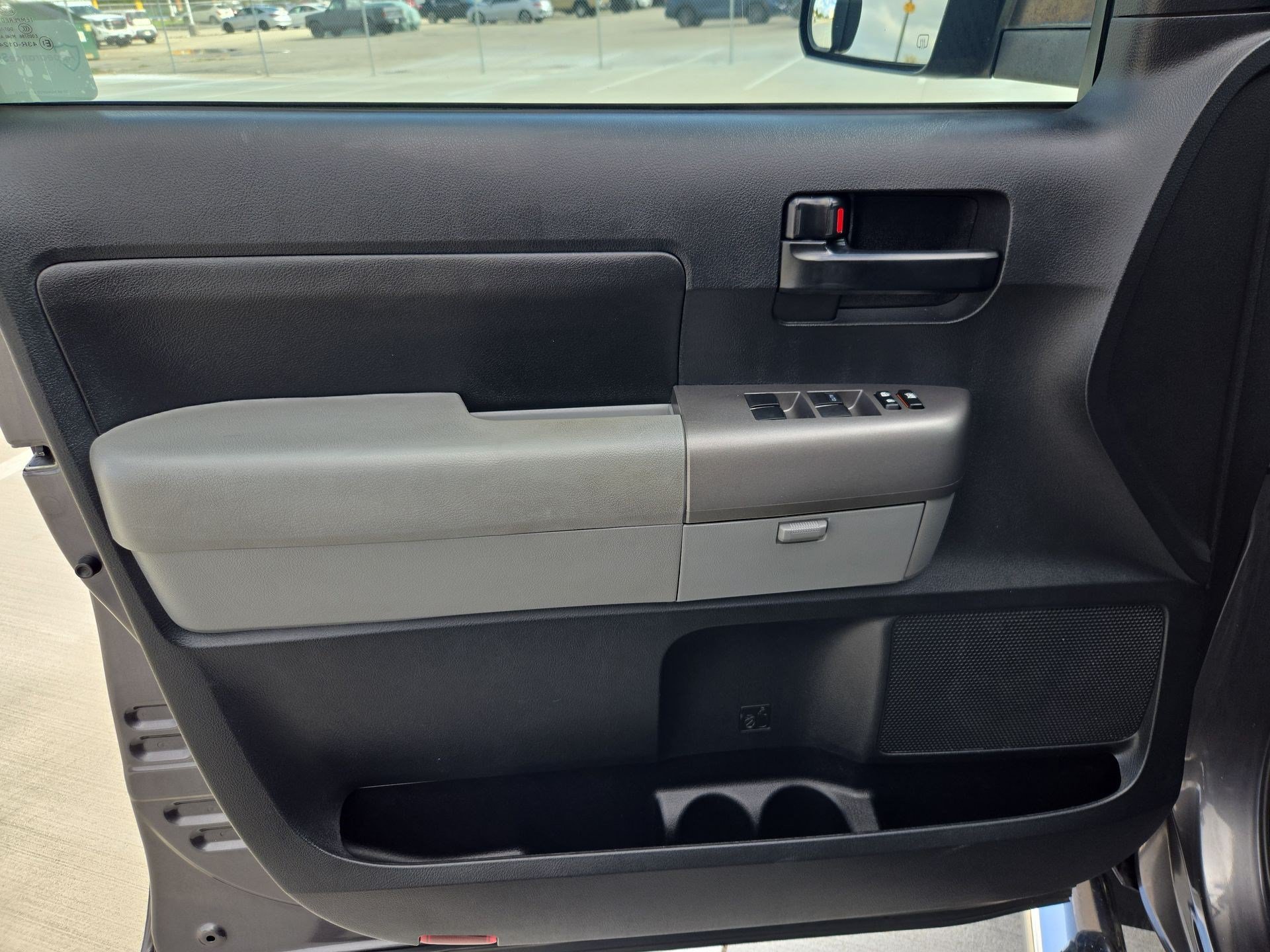 Used 2012 Magnetic Gray Metallic Toyota Grade image 12
