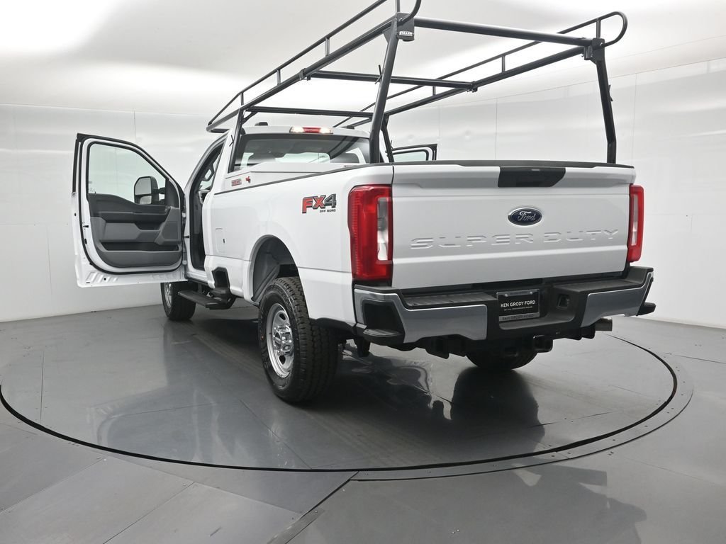 New 2026 Oxford White Ford XL image 25