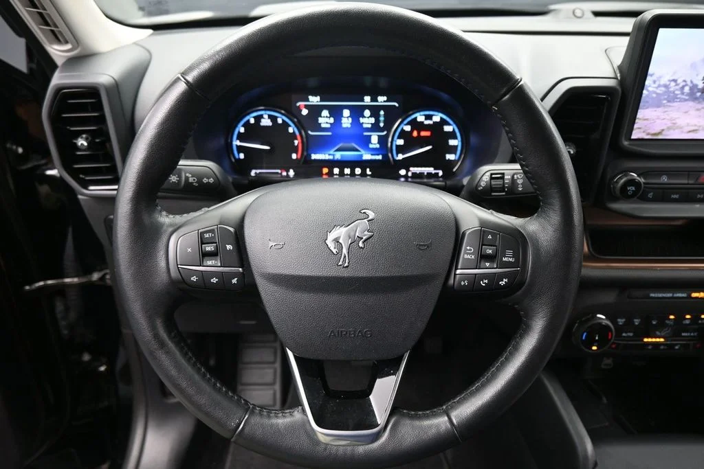 Used 2023 Black Ford Outer Banks image 12