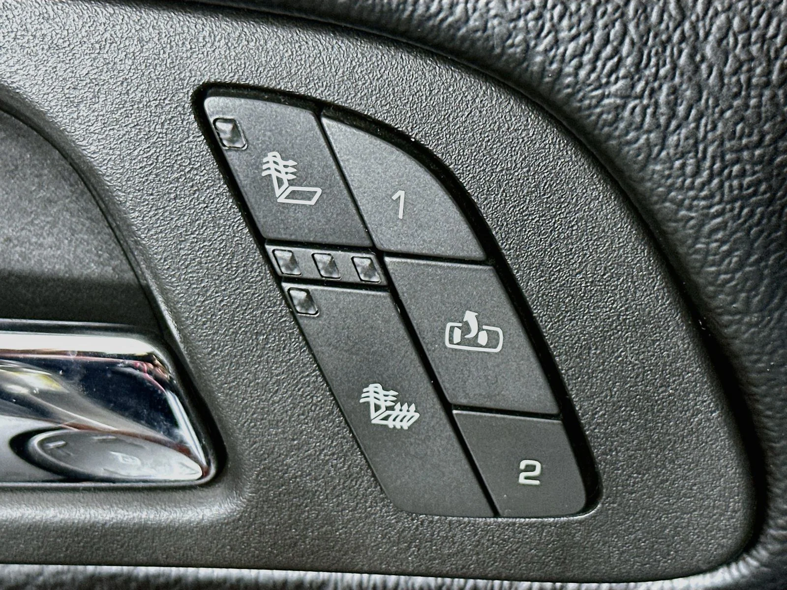 Used 2013 Mocha Steel Metallic Chevrolet LT image 21
