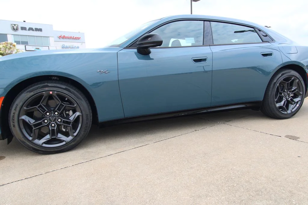 New 2027 Sub-Zero Dodge R/T Plus image 10