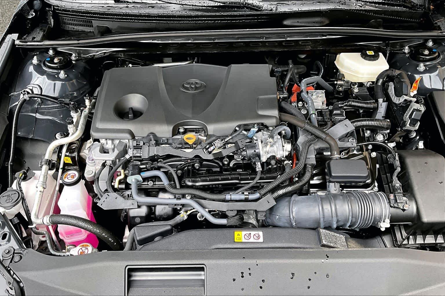 Used 2025 Underground Toyota SE image 32