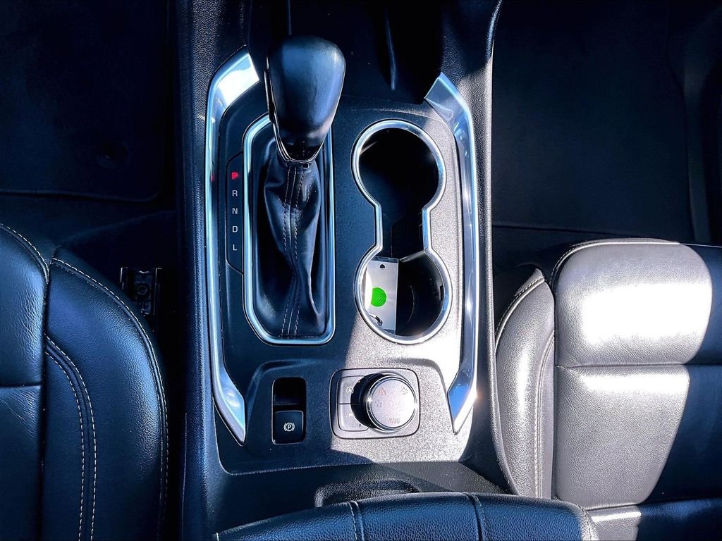 Used 2023 Gray Chevrolet LT Leather image 20