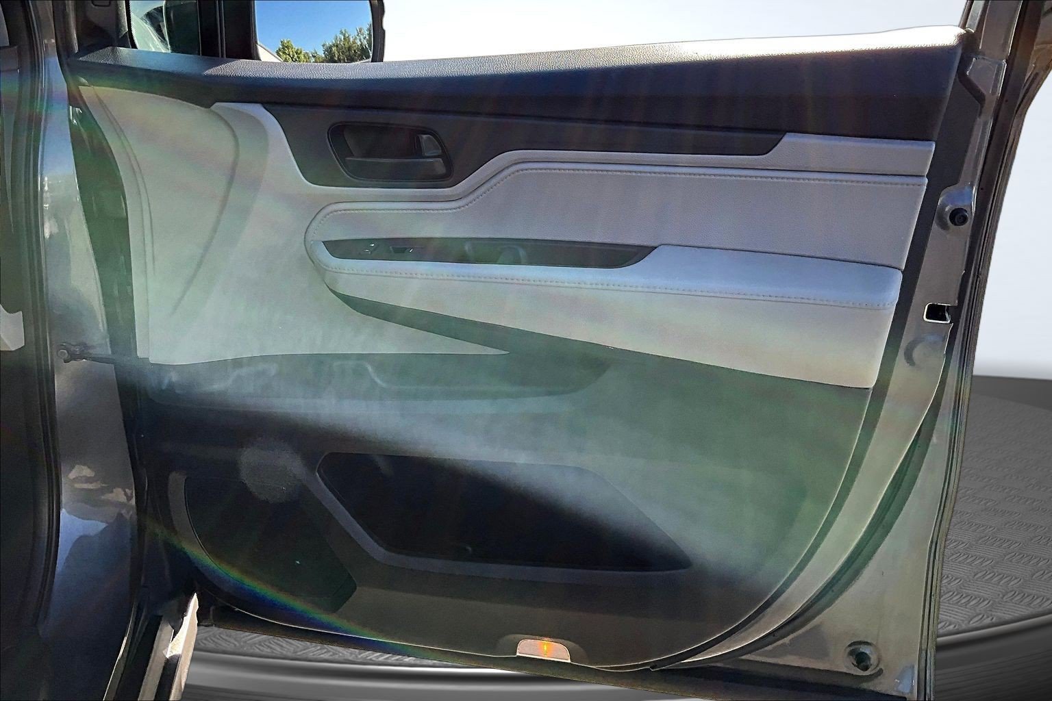 Used 2019 Gray Honda EX-L image 24