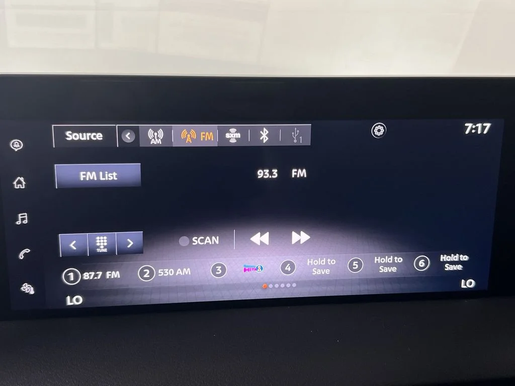 2025 Nissan Armada SV - Photo 12
