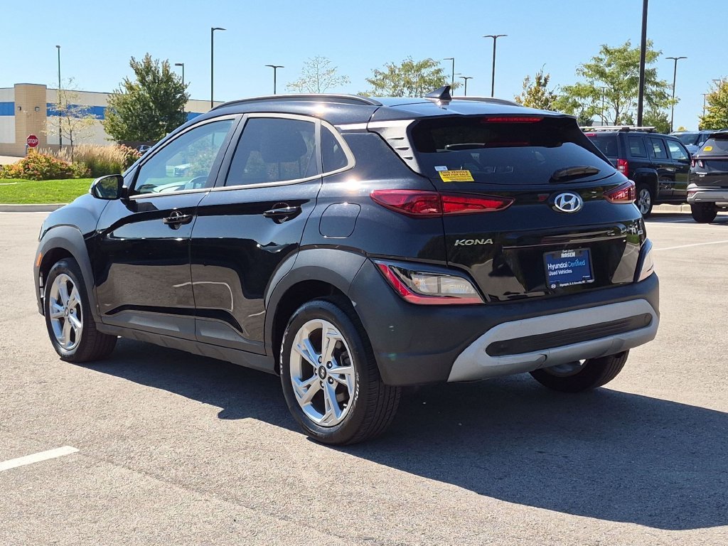 Used 2023 Black Hyundai SEL image 5