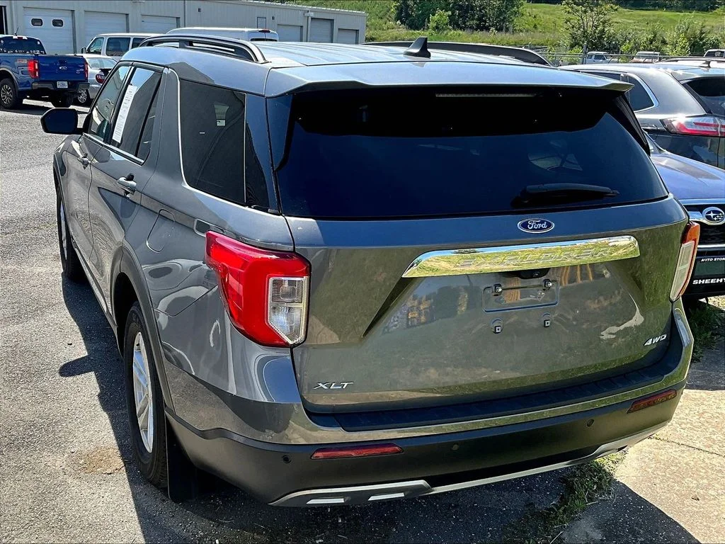 New 2023 Gray Ford XLT image 6