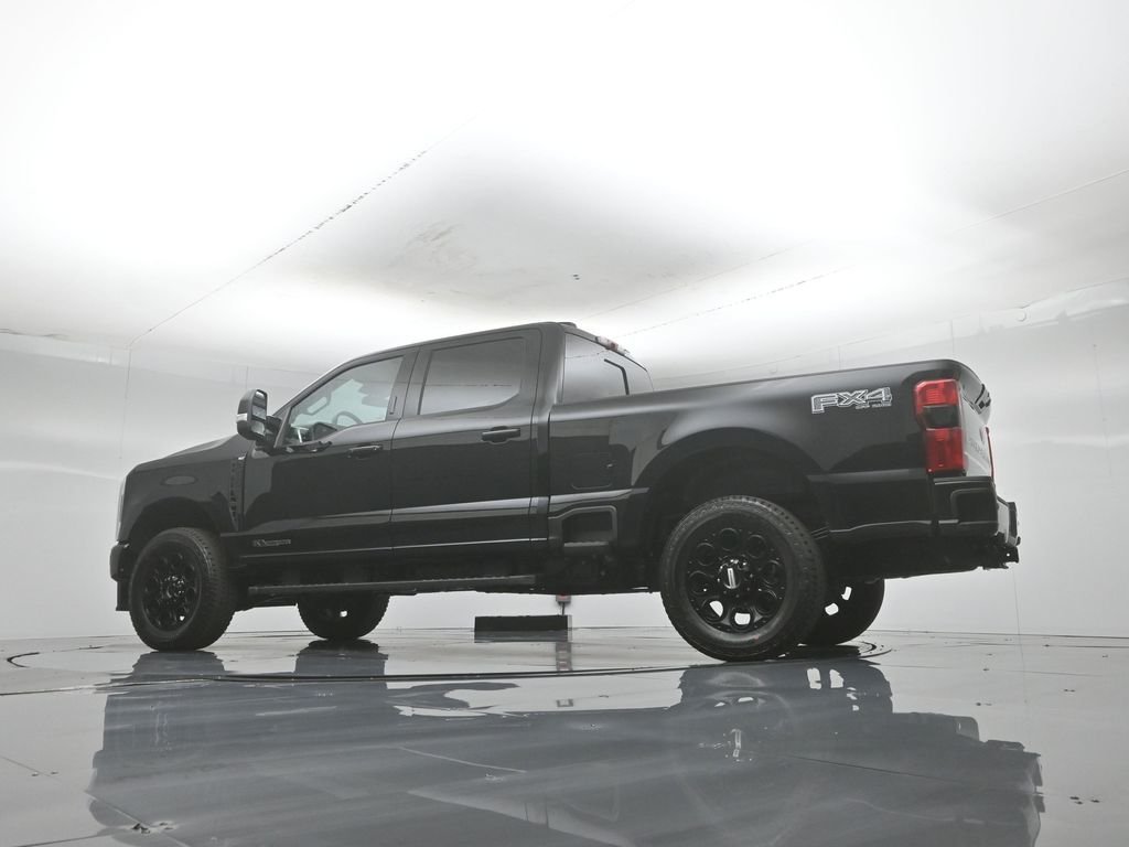 New 2026 Agate Black Metallic Ford XLT image 50