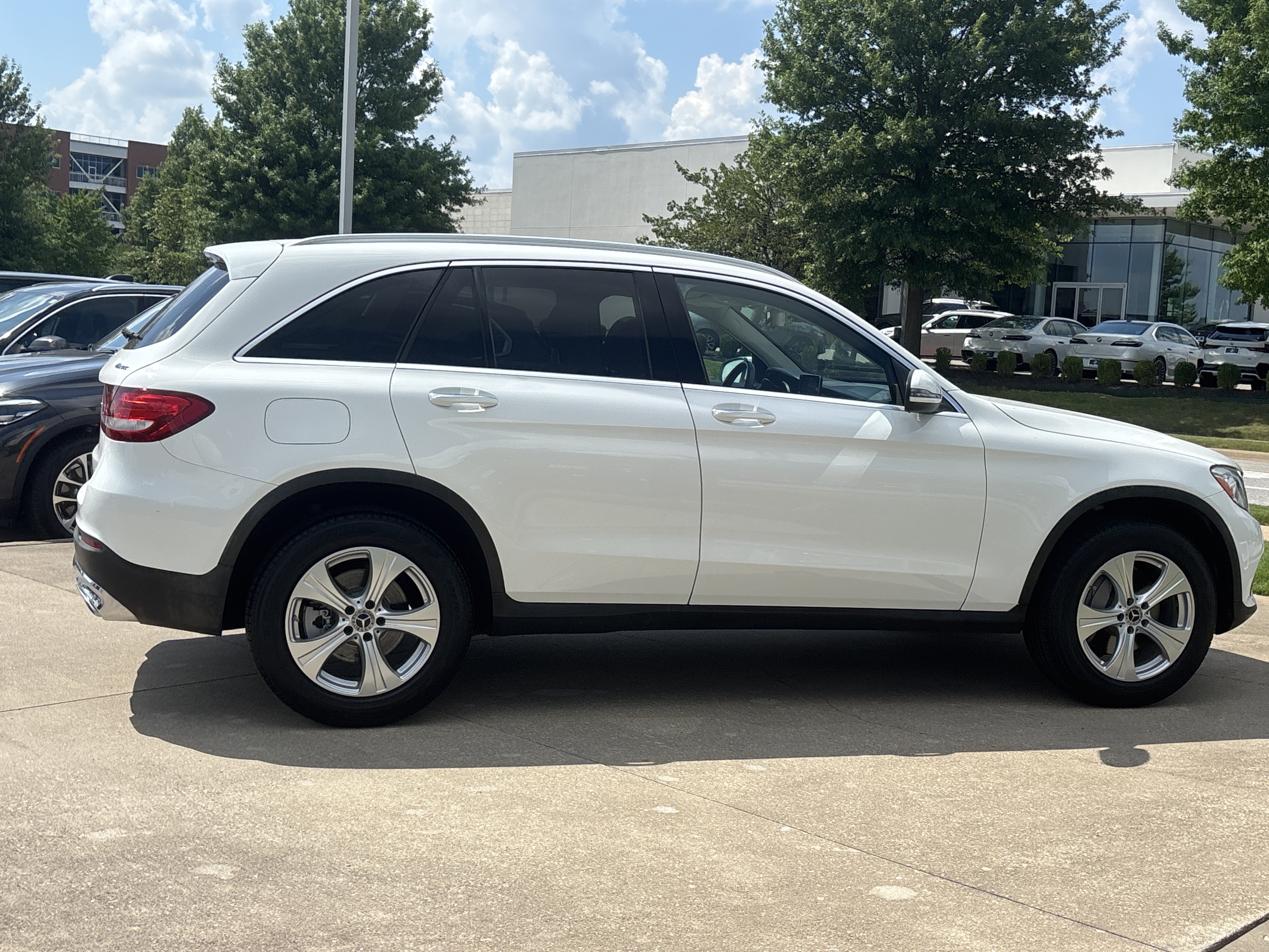 Used 2018 POLAR WHITE Mercedes-Benz 300 4Matic image 2