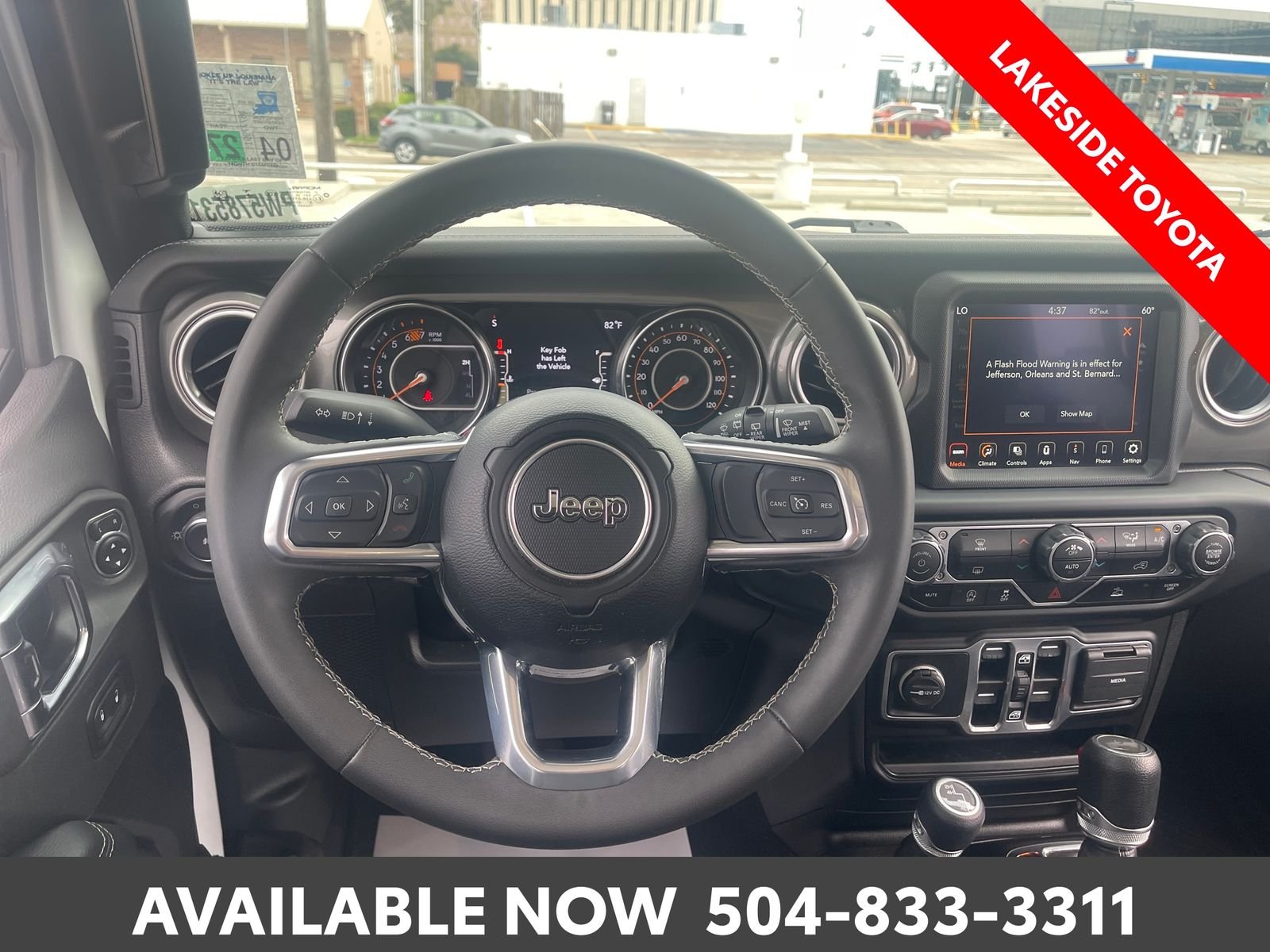 Used 2023 White Jeep Sahara image 23