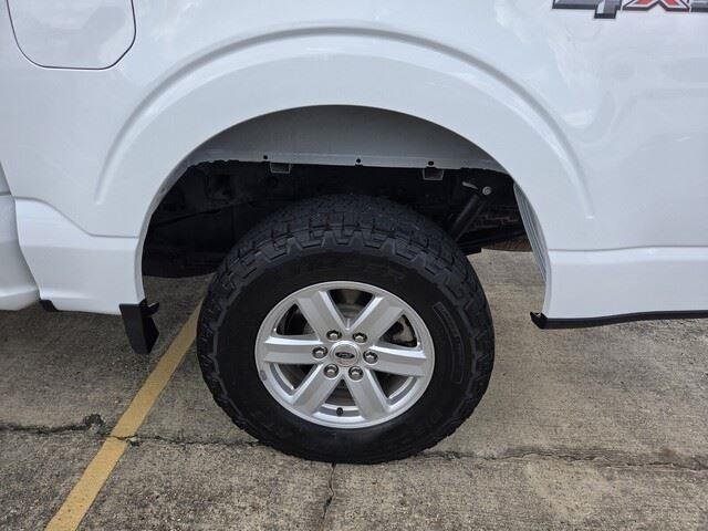 Used 2023 WHITE FORD XLT image 27