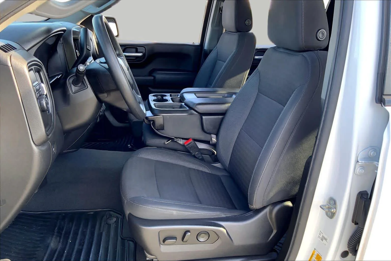 Used 2024 Summit White Chevrolet Custom image 8