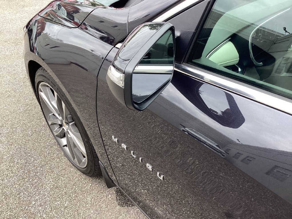Used 2022 DARK ASH METALLIC Chevrolet Premier image 30