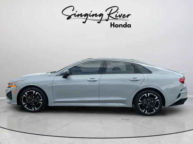 Used 2024 Gray Kia GT-Line image 4