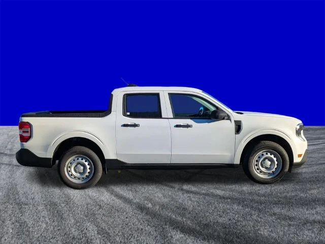 New 2026 Oxford White Ford XL image 3