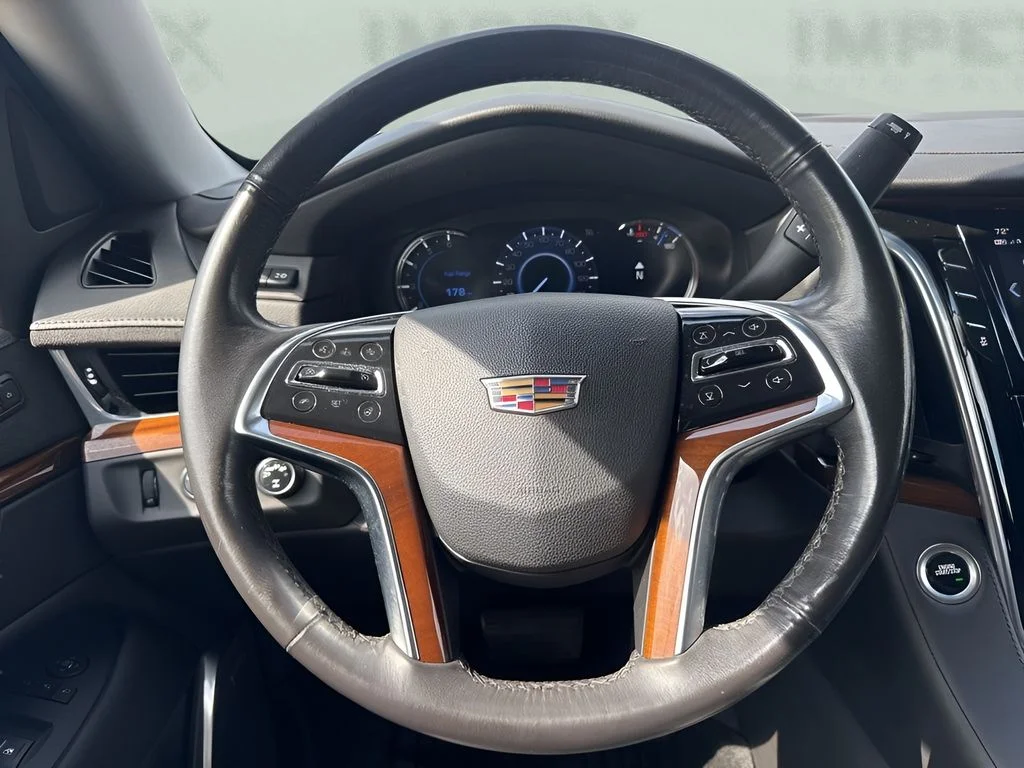 Used 2020 Gray Cadillac Luxury image 16