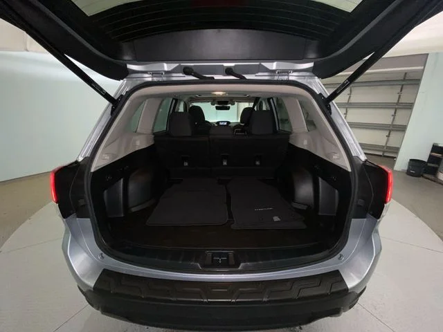 Used 2020 Silver Subaru Premium image 23