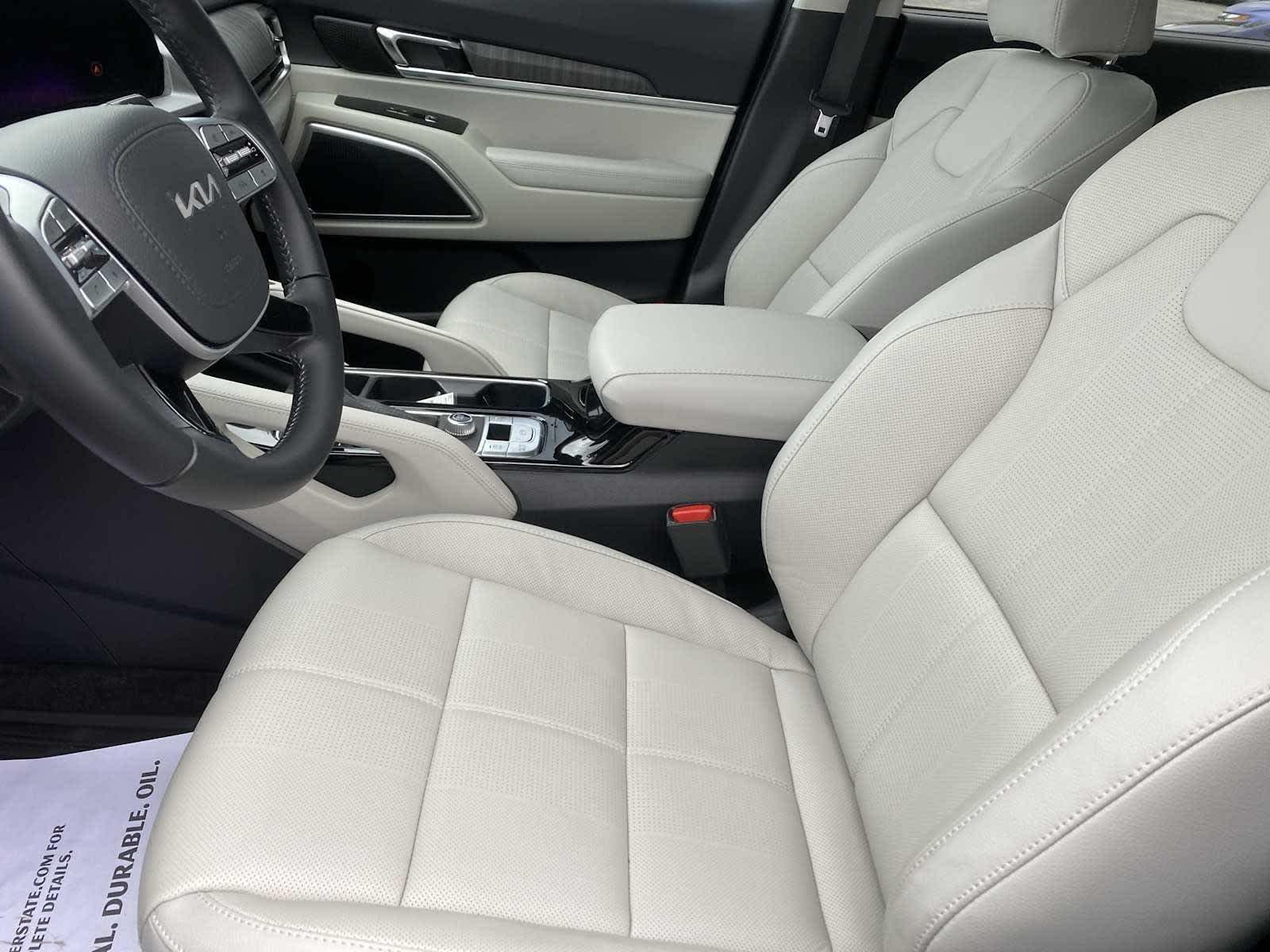 2025 Kia Telluride EX - Photo 25