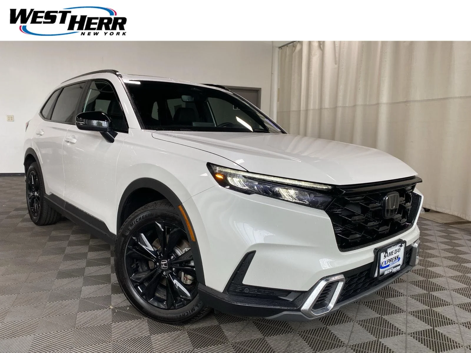 Used 2026 Platinum White Pearl Honda Sport Touring image 1
