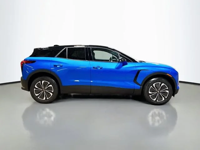 New 2026 Riptide Blue Metallic Chevrolet LT image 6