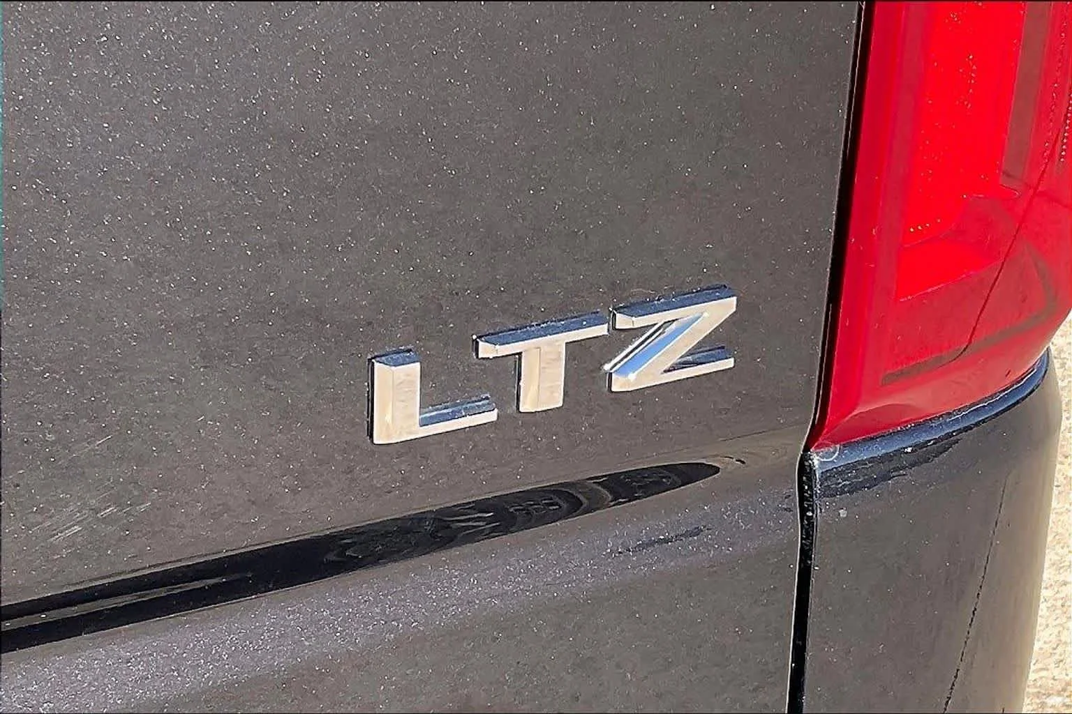 Used 2024 Dark Ash Metallic Chevrolet LTZ image 10
