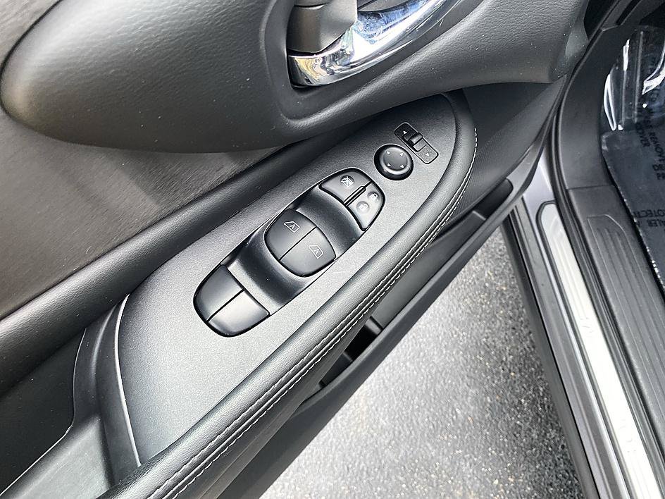 Used 2024 Gun Metallic Nissan SV image 10