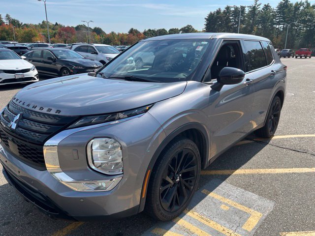 Used 2022 Mercury Gray Metallic Mitsubishi Black Edition image 7