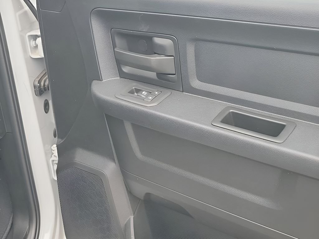 2026 RAM 2500 Tradesman - Photo 48