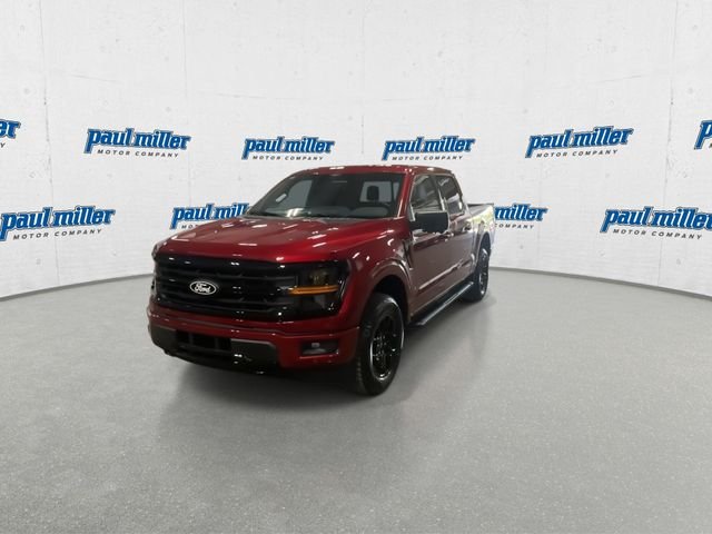 New 2026 Ruby Red Metallic Tinted Clearcoat Ford XLT image 4
