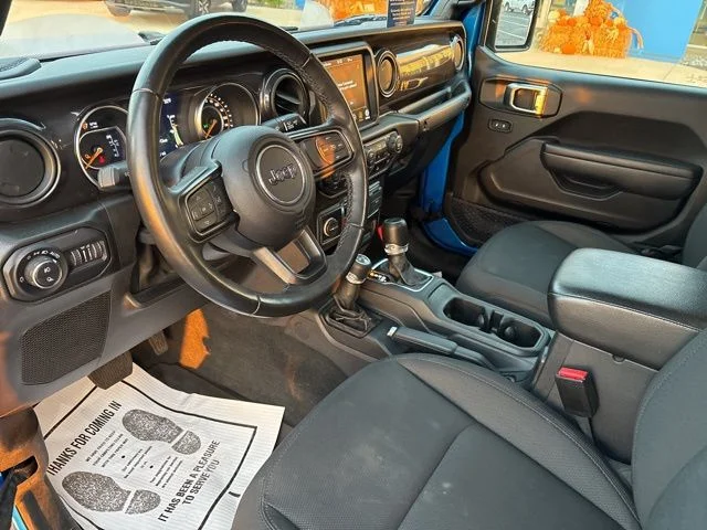 Used 2022 Blue Jeep Sport image 23