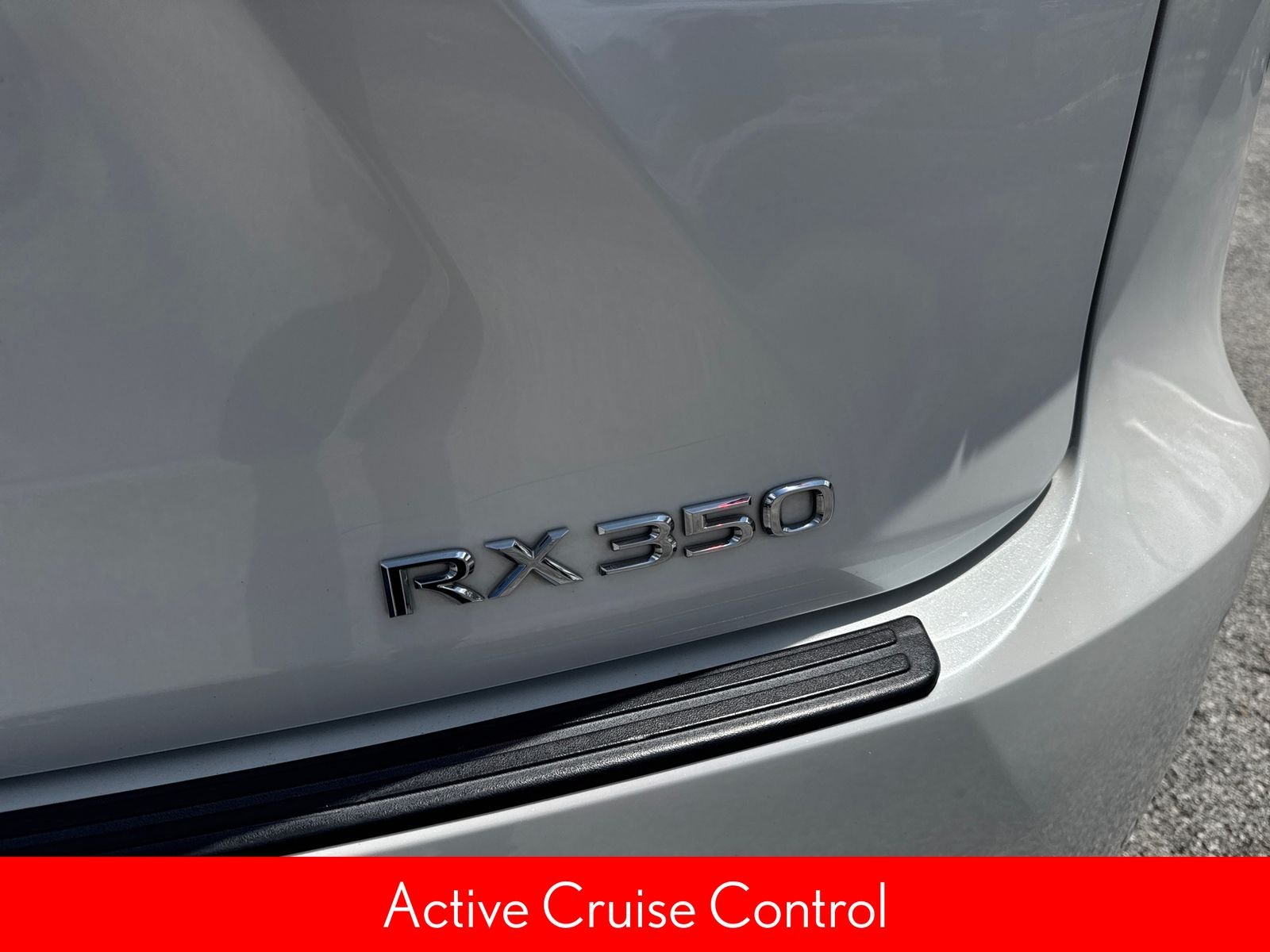 Used 2019 White Lexus 350 image 14