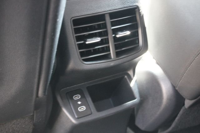 Used 2024 White Kia S image 26