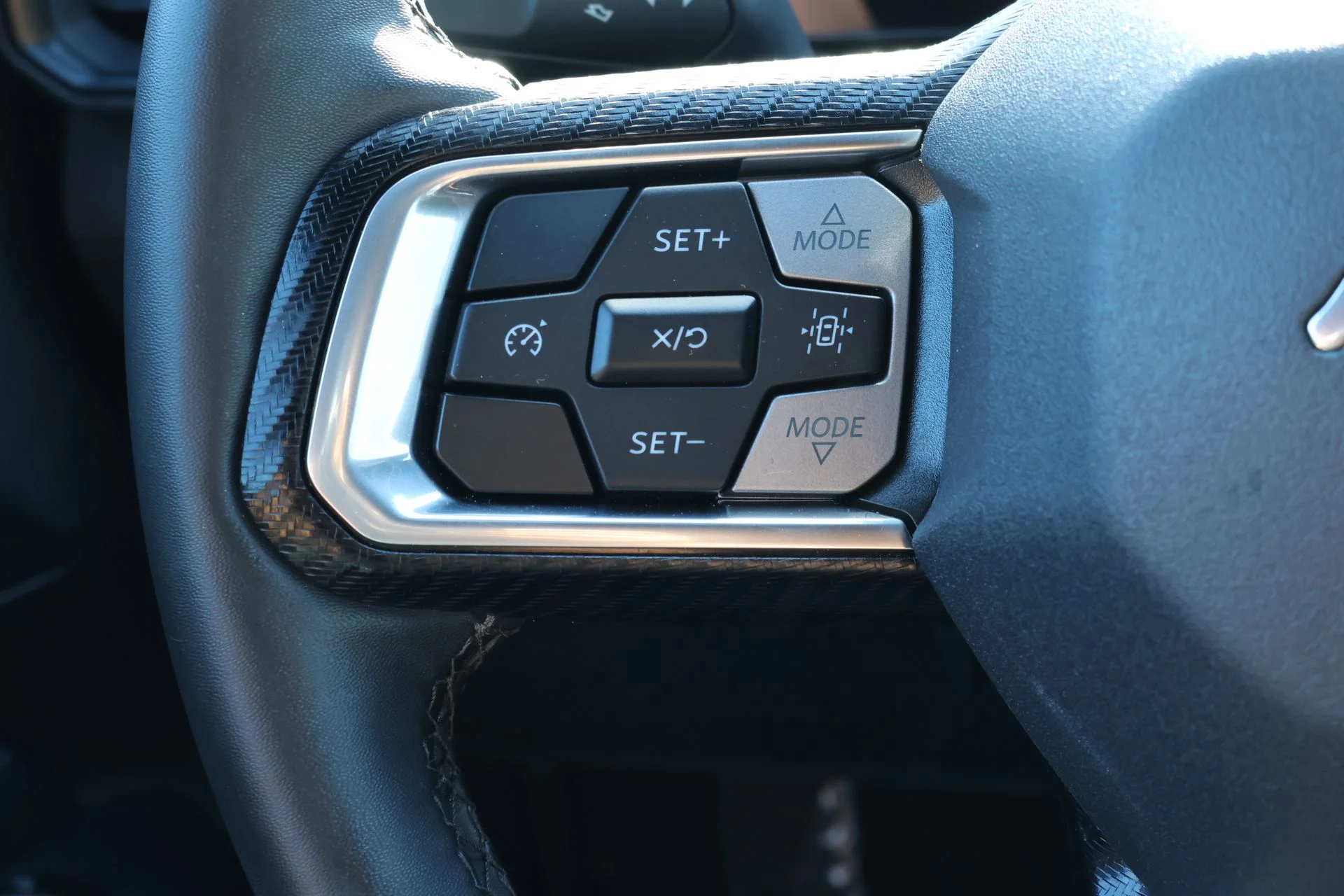 Used 2025 Black Ford EcoBoost image 9