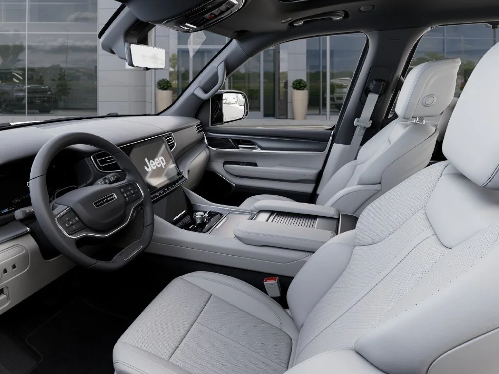New 2026 High Gloss Black Exterior Paint Jeep Limited Reserve image 22