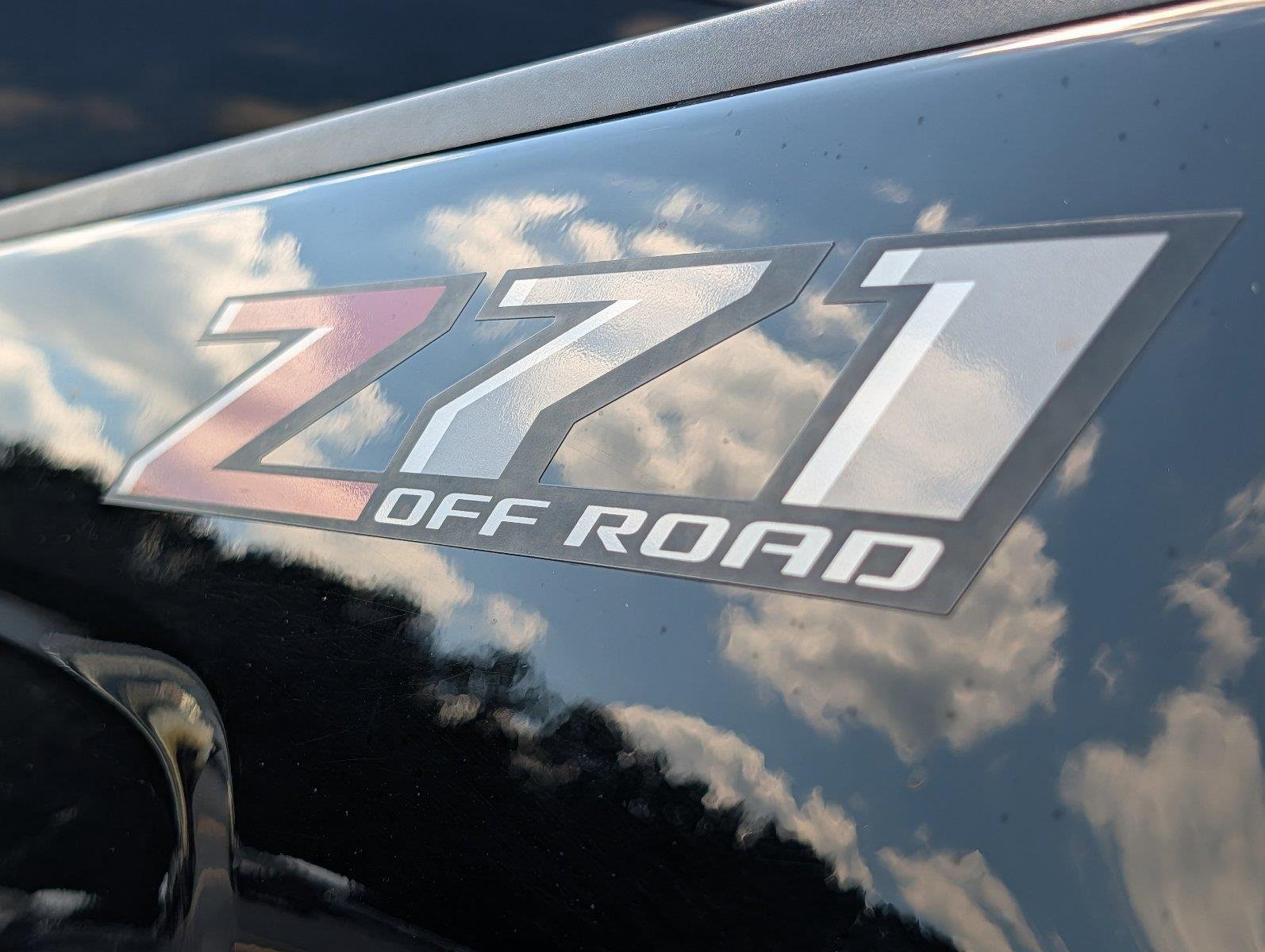 Used 2018 Black Chevrolet LT image 35