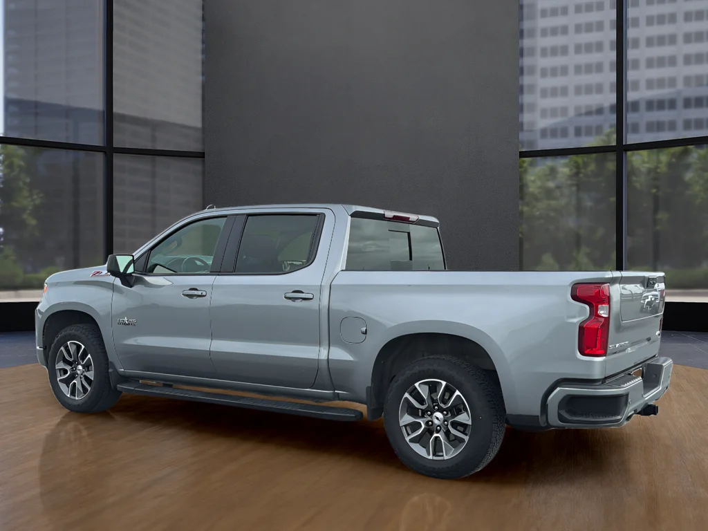 Used 2025 Gray Chevrolet RST image 14