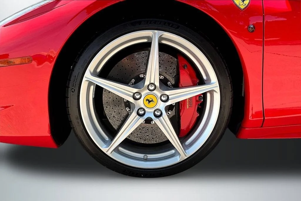 Used 2012 Rosso Corsa Ferrari  image 28